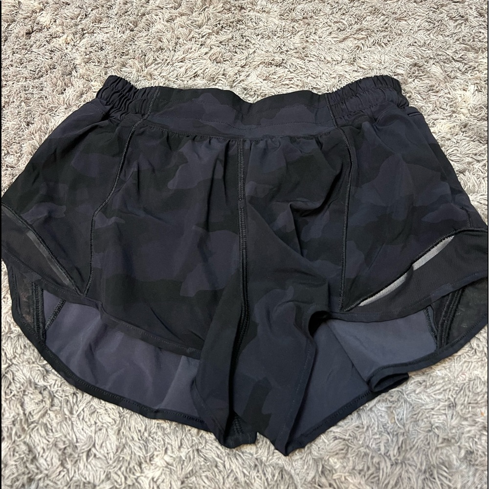 Lululemon Black Camo Hotty Hots